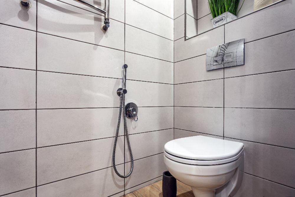 The Cube Rooms Lviv Exterior foto